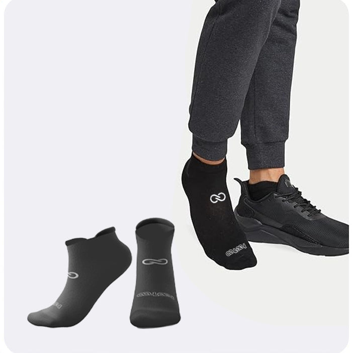 🌿 Set of 3 Bamboo Ankle Socks - Luxurious Black - L/XL - DrSleeep.ae